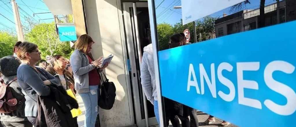 Qué asignaciones se pagan este viernes 28 de abril 