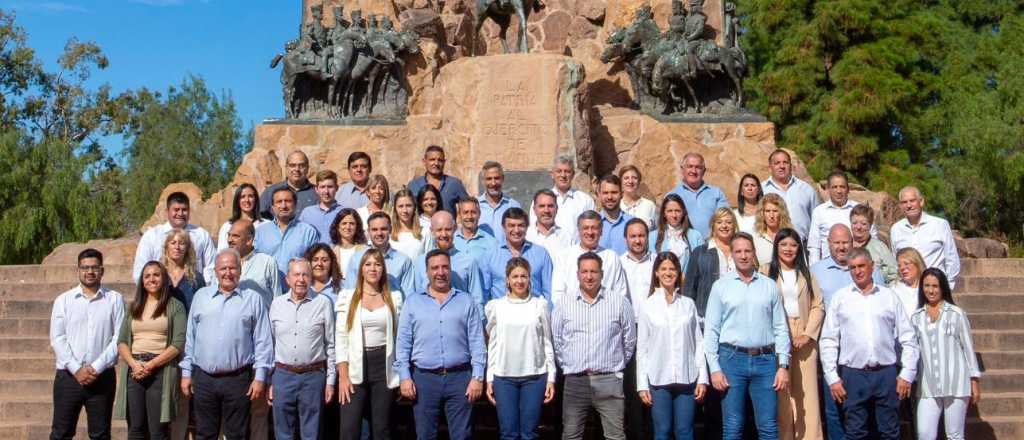 La postal del frente De Marchi-Orozco en el Cerro de la Gloria