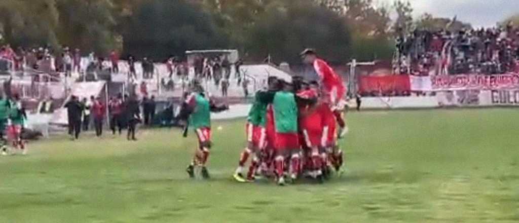 Huracán ganó un partido picante ante Peñarol y cortó la sequía