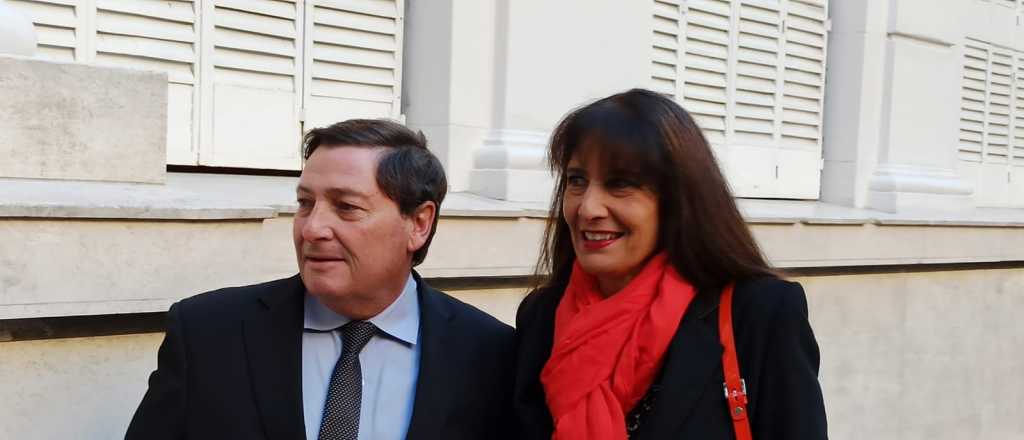 Parisi: "Donde gobierna el peronismo, sigue gobernando" 