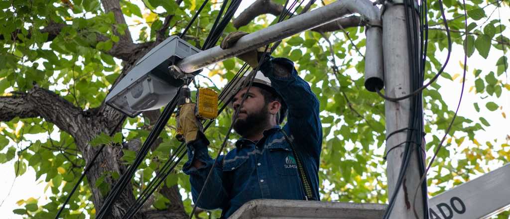 La Ciudad incorpora 1600 nuevas luminarias LED para las veredas