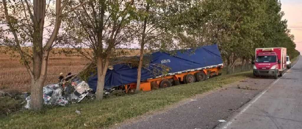 Murió un camionero mendocino al chocar contra otro camión en San Luis