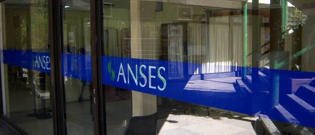 Estafa en Anses de Tunuyán con tarjetas Argenta