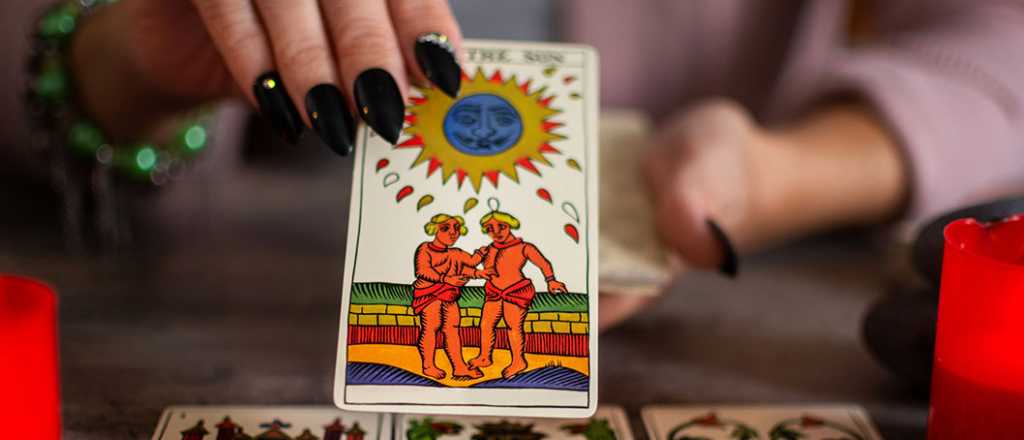 Conocé lo que las cartas del Tarot predicen para tu futuro 