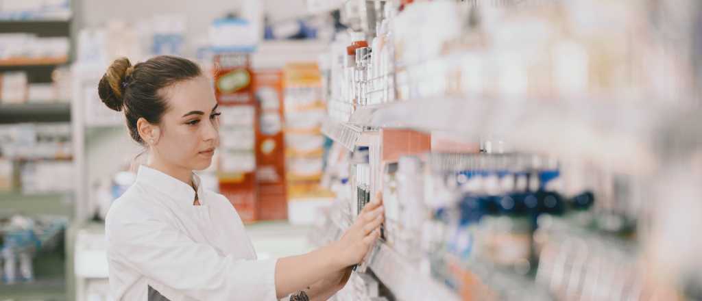 "Sacar los medicamentos de la farmacia es irracional", aseguran los Farmacéuticos
