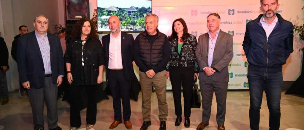 Cornejo: "En los próximos 4 años podemos tener un millón más de turistas"