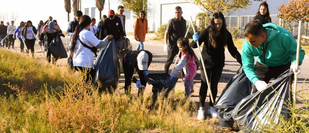 Fabián Tello propuso un "plogging" en el Parque Industrial de Las Heras