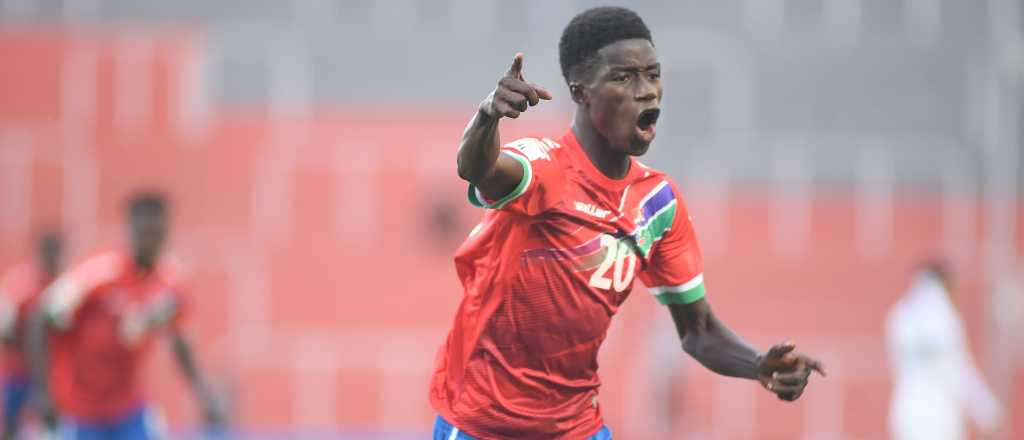 En un partido que rozó lo amateur, Gambia venció a Honduras