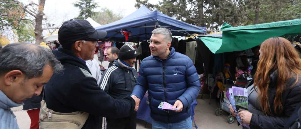 Costarelli recorre Godoy Cruz para que la UCR retenga el municipio