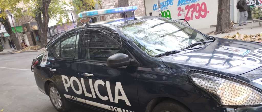 Guaymallén: manejaba muy borracho, chocó y se durmió en el auto