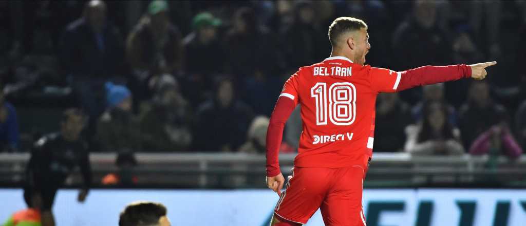 River aplastó a Banfield y es más líder que nunca