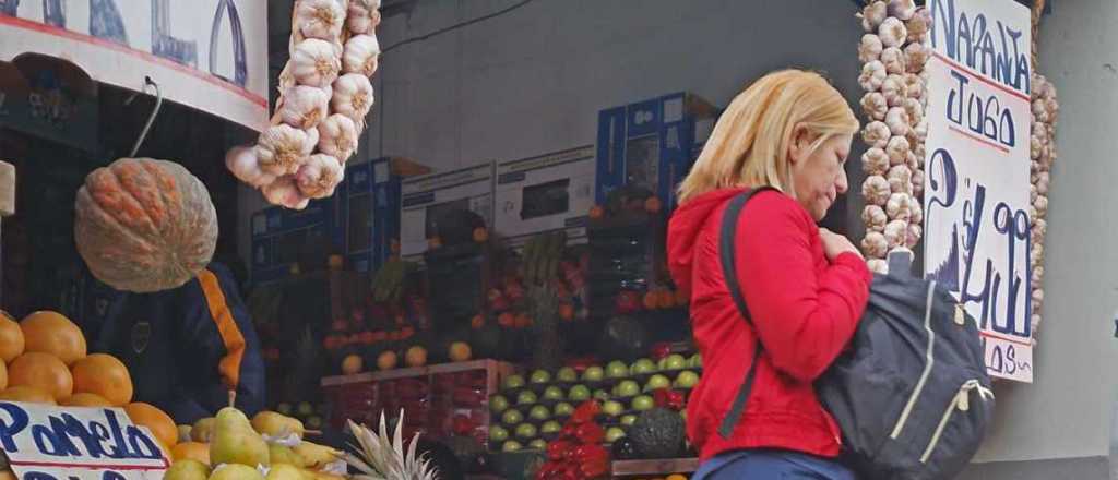 Cuáles fueron las frutas y verduras que más aumentaron en junio