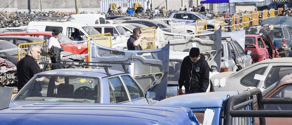 El INTA remata colectivos, camionetas y autos en Mendoza