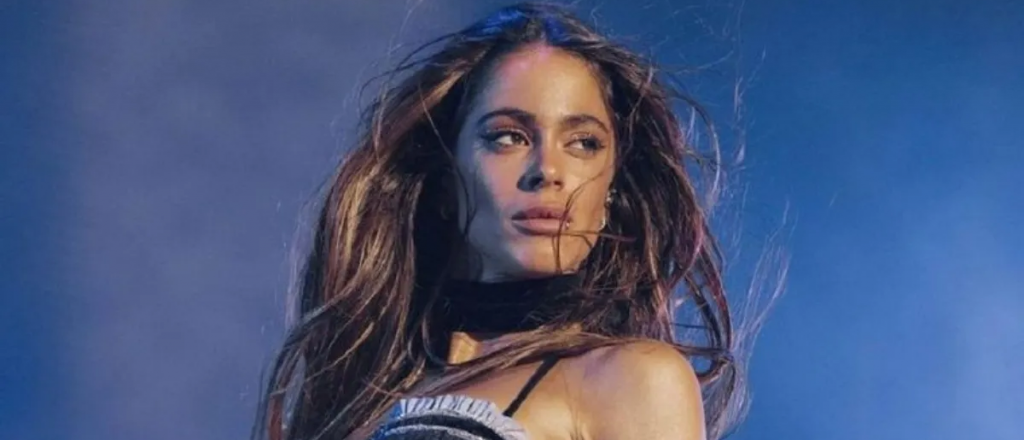 Tini Stoessel: "Estuve en proceso de tocar fondo"