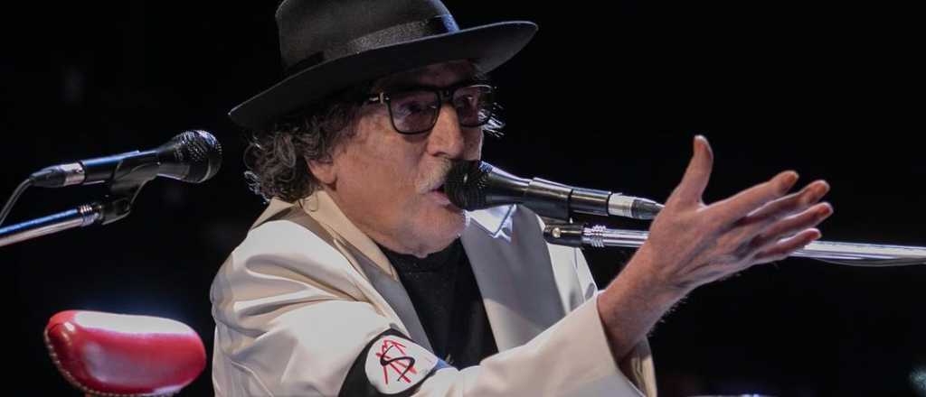 Preocupa la salud de Charly García: afirman que no camina ni habla