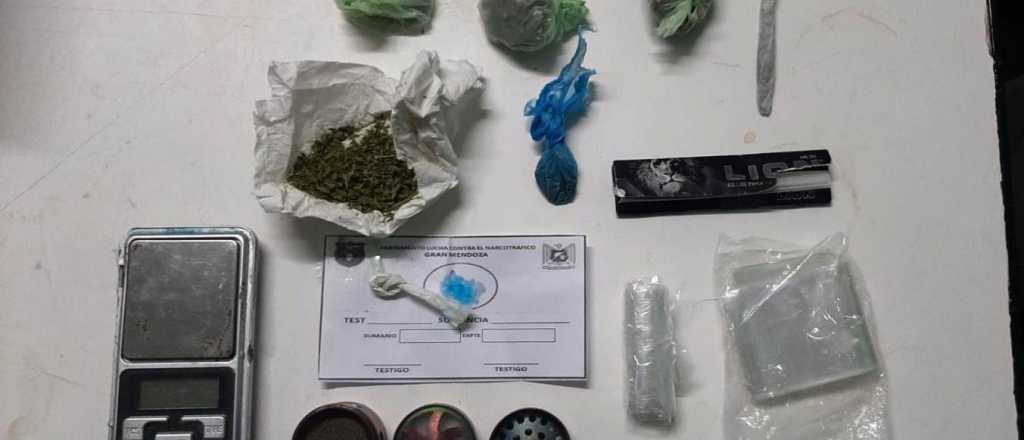 Desbarataron tres kioscos de droga en Las Heras y Guaymallén