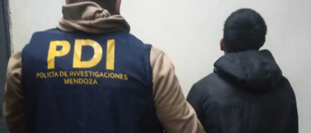 Detuvieron a un joven armado en Godoy Cruz: su compañero escapó