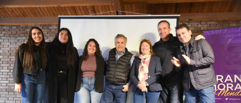 Cornejo celebró junto a Franja Morada los 105 años de la Reforma Universitaria