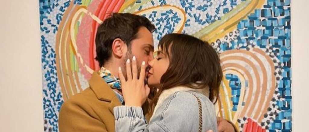 Celeste Cid y Abril Sosa con noche romántica y anillo de compromiso