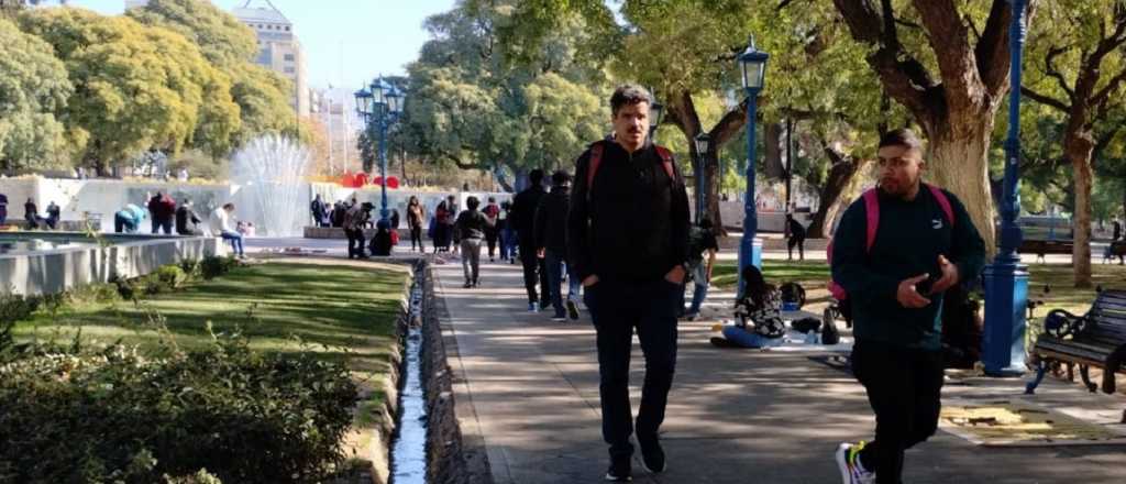 Martes algo nublado con poco cambio de la temperatura