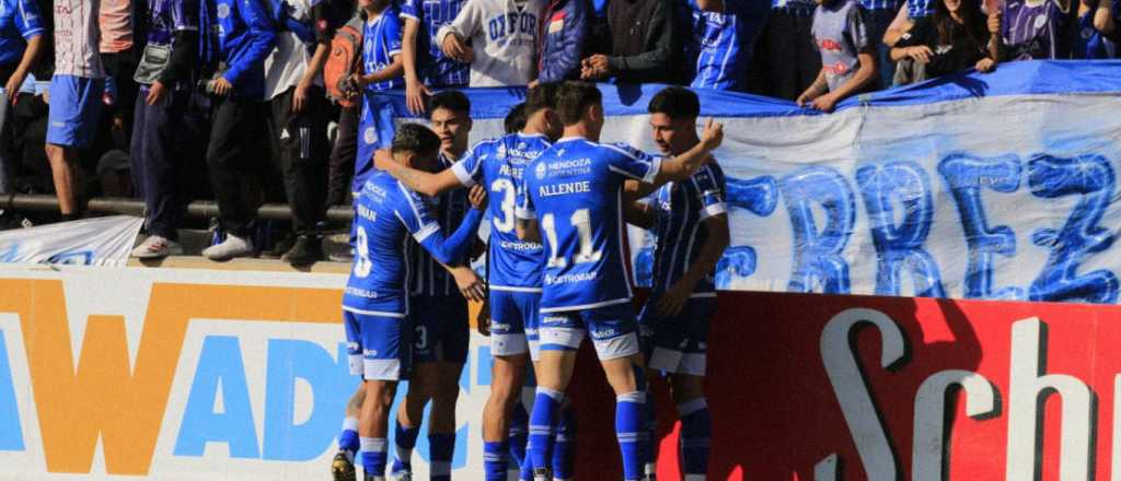 Godoy Cruz se mide ante un Vélez que viene en levantada