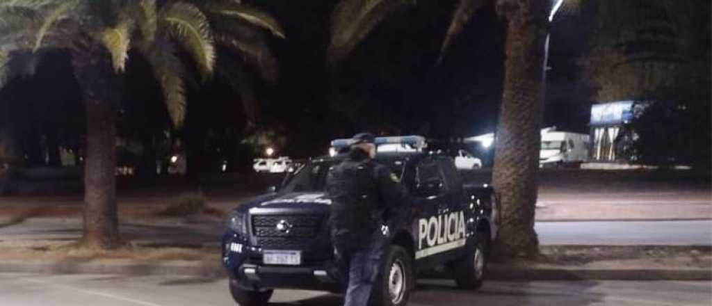 Asaltaron a dos hombres en el Parque