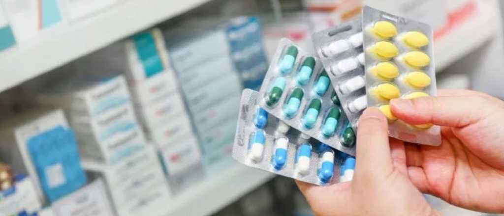 Habrá aumentos con topes para los medicamentos por 60 días