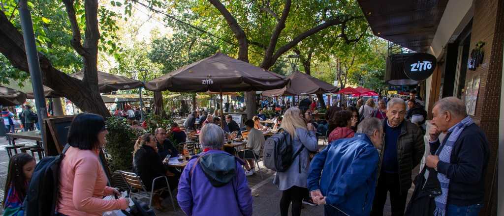 Turismo en Mendoza: visitantes "gasoleros" y extranjeros que no llegan