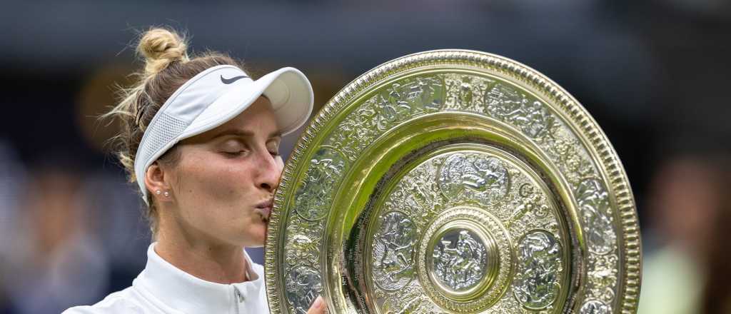 La checa Marketa Vondrousova conquistó Wimbledon