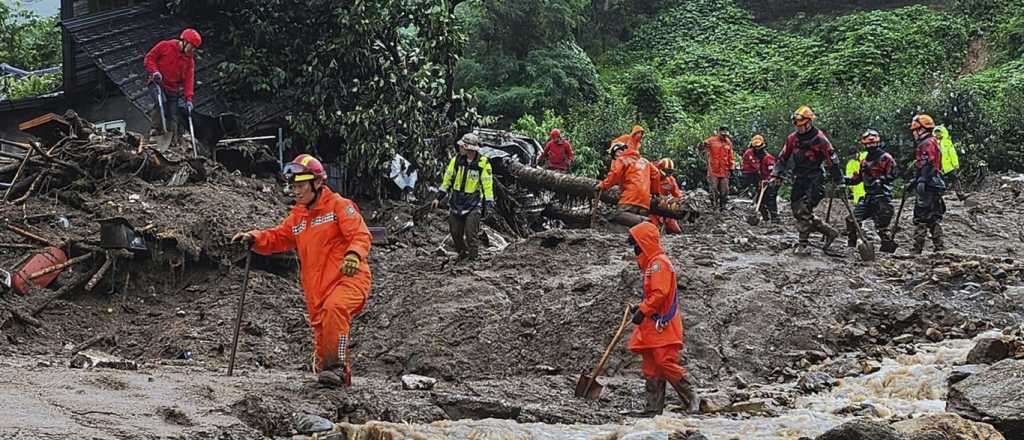 Aumenta a 35 los muertos por las inundaciones en Corea del Sur