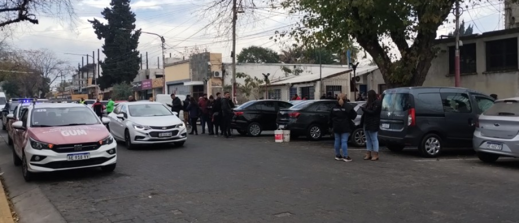 La mujer del bidón dijo por qué amenazó con quemar la muni de Las Heras