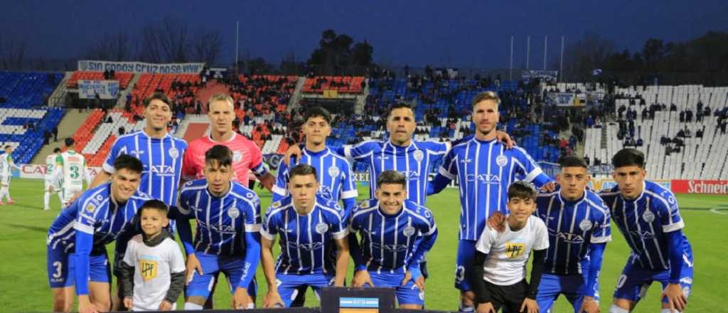 Godoy Cruz se mide ante Villa Mitre por Copa Argentina: horario y TV