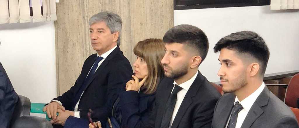 Juicio a Bento: declararon sus hijos y su esposa y apuntaron contra el fiscal