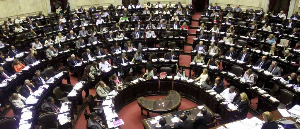 Sueldazo y polémica en el Congreso