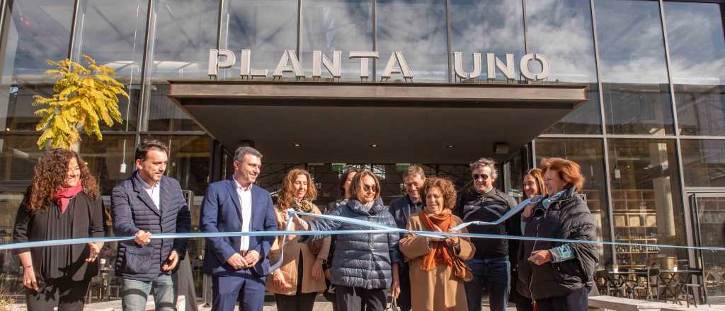 En la presentación de un polo gastronómico, Suarez respaldó a emprendedores