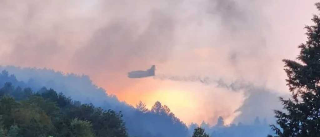 Cientos de evacuados por un incendio en la isla italiana de Cerdeña