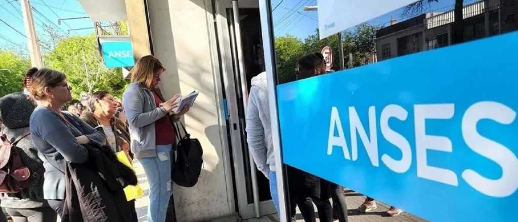 Quiénes cobran este lunes 7 de agosto