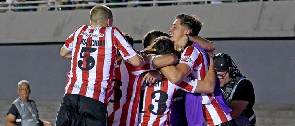 Estudiantes cerró una serie perfecta y está en cuartos de final