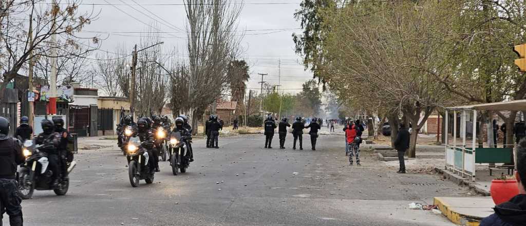 Hay seis detenidos por los nuevos enfrentamientos en Las Heras