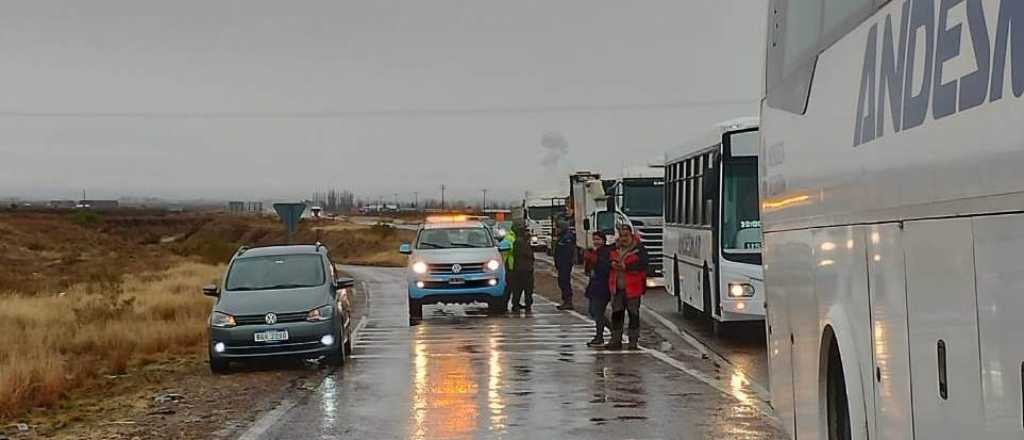 Docentes quedaron varados en Alta Montaña por el temporal