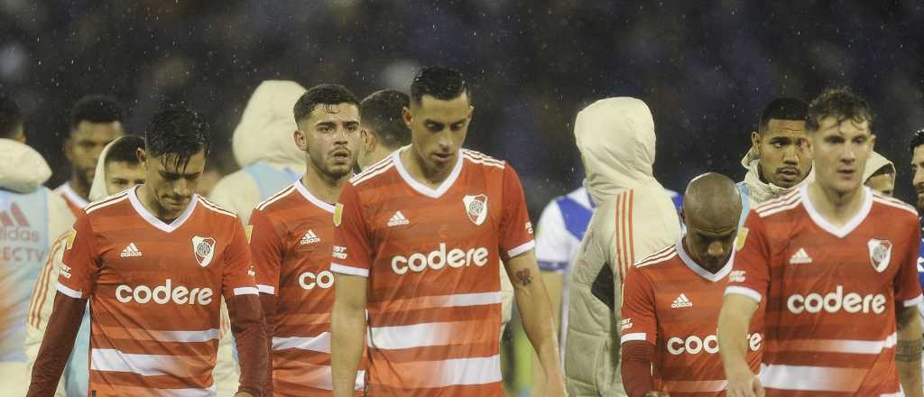 River fue una sombra y cayó ante Vélez, que se alejó del descenso