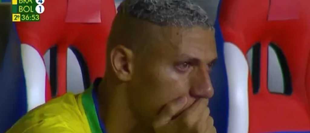 Richarlison contó por qué lloró en el banco de Brasil: "Buscaré ayuda"