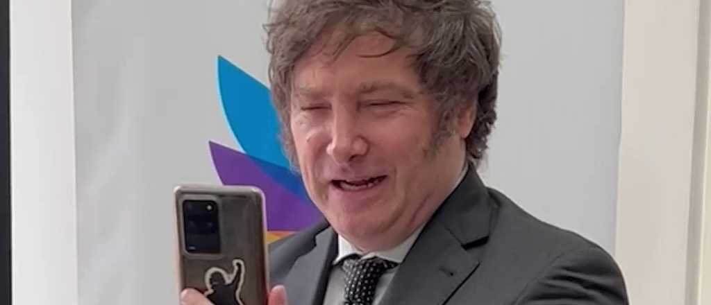 Javier Milei y su reacción sobre un meme suyo