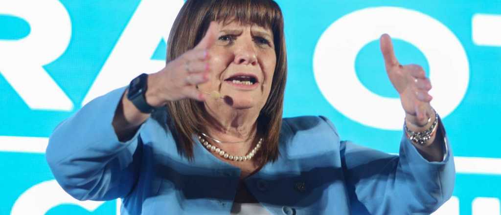 Bullrich presentó su libro y llamó a una "batalla final" contra el kirchnerismo