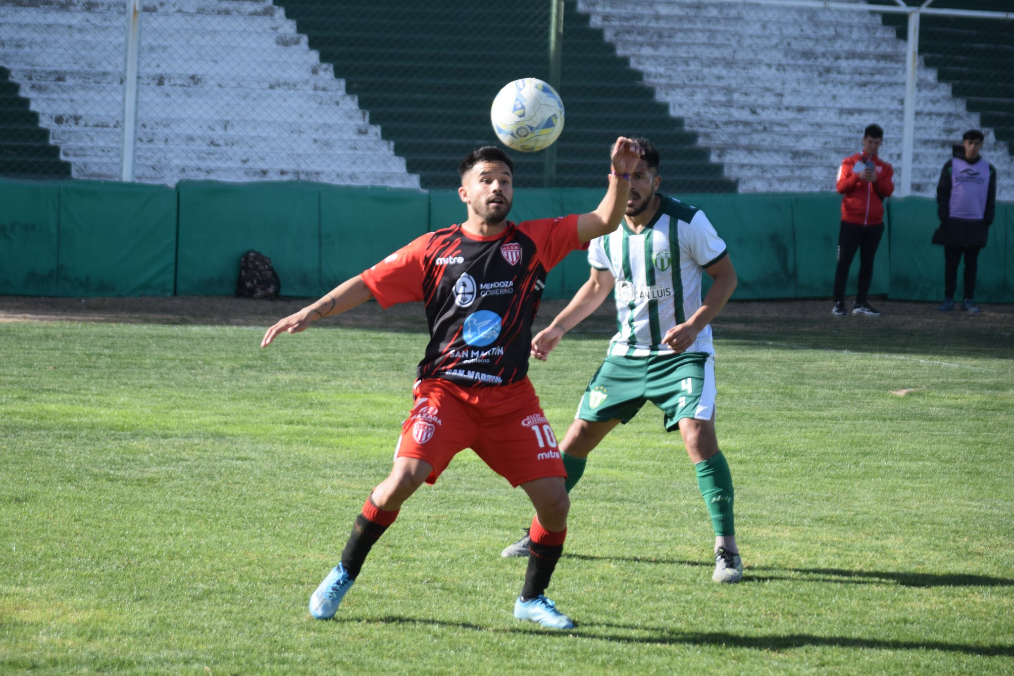 San Martín jugó mal y no pudo con Ferro de La Pampa