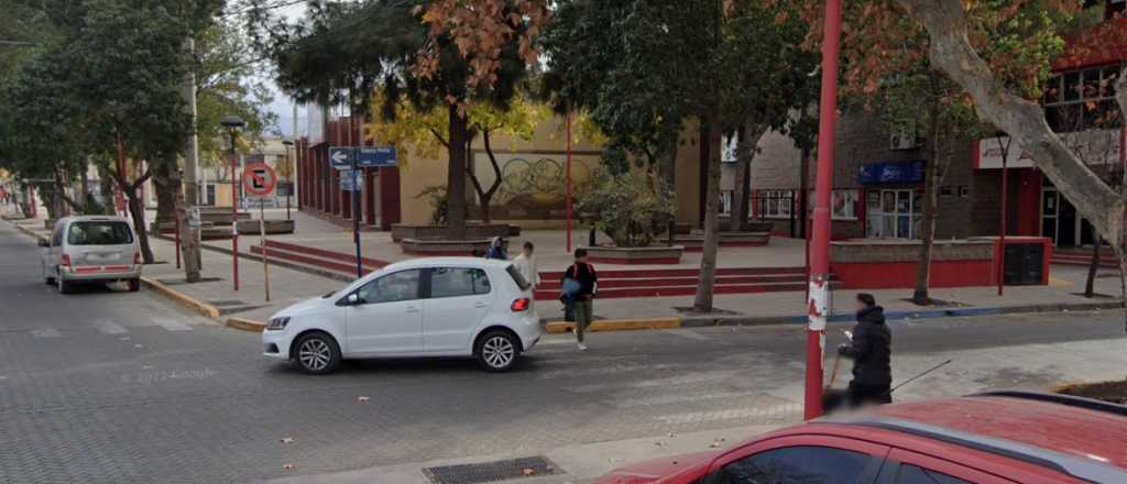 Robaron el auto a un hombre frente al Estadio Polimeni