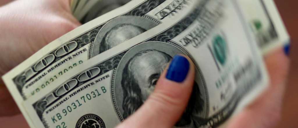 A cuánto cotiza el dólar blue este jueves 16 de noviembre