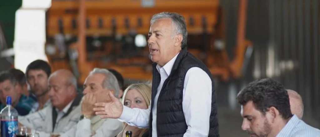 Cornejo le prometió al sector ganadero avanzar con los acueductos