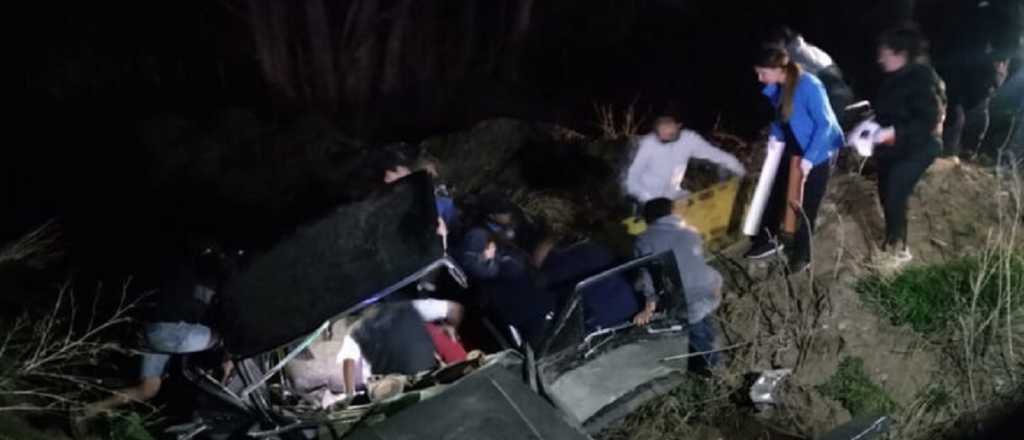 Un chico de 14 años falleció en un vuelco en la Ruta 40 en Malargüe 