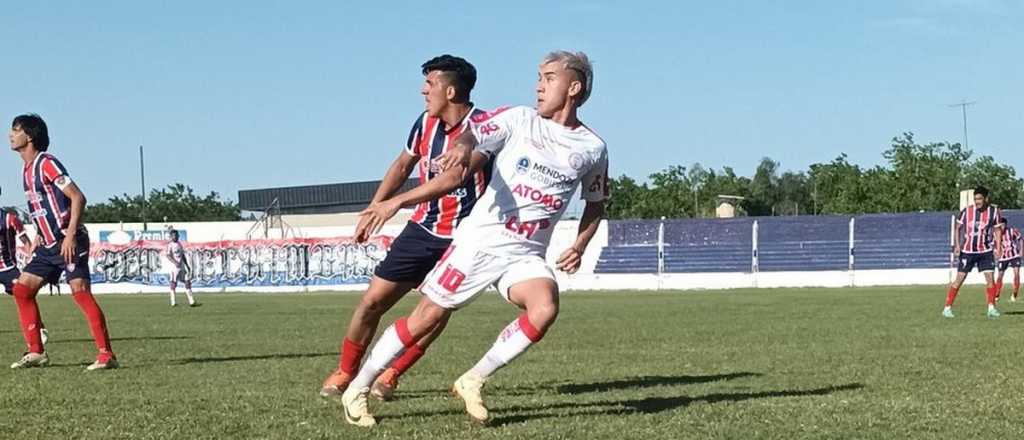 Huracán Las Heras venció a Peñarol y acaricia la clasificación